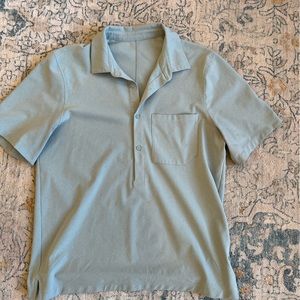 Lululemon Men’s Medium half button down
